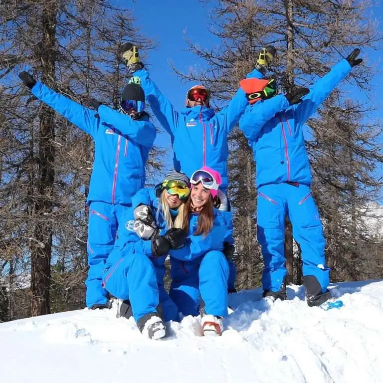 Teens on a ski course in Montgenèvre
