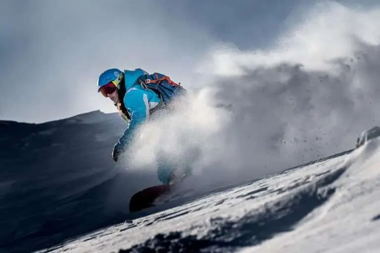 Lezione di snowboard per ragazzi a Monginevro con APEAK