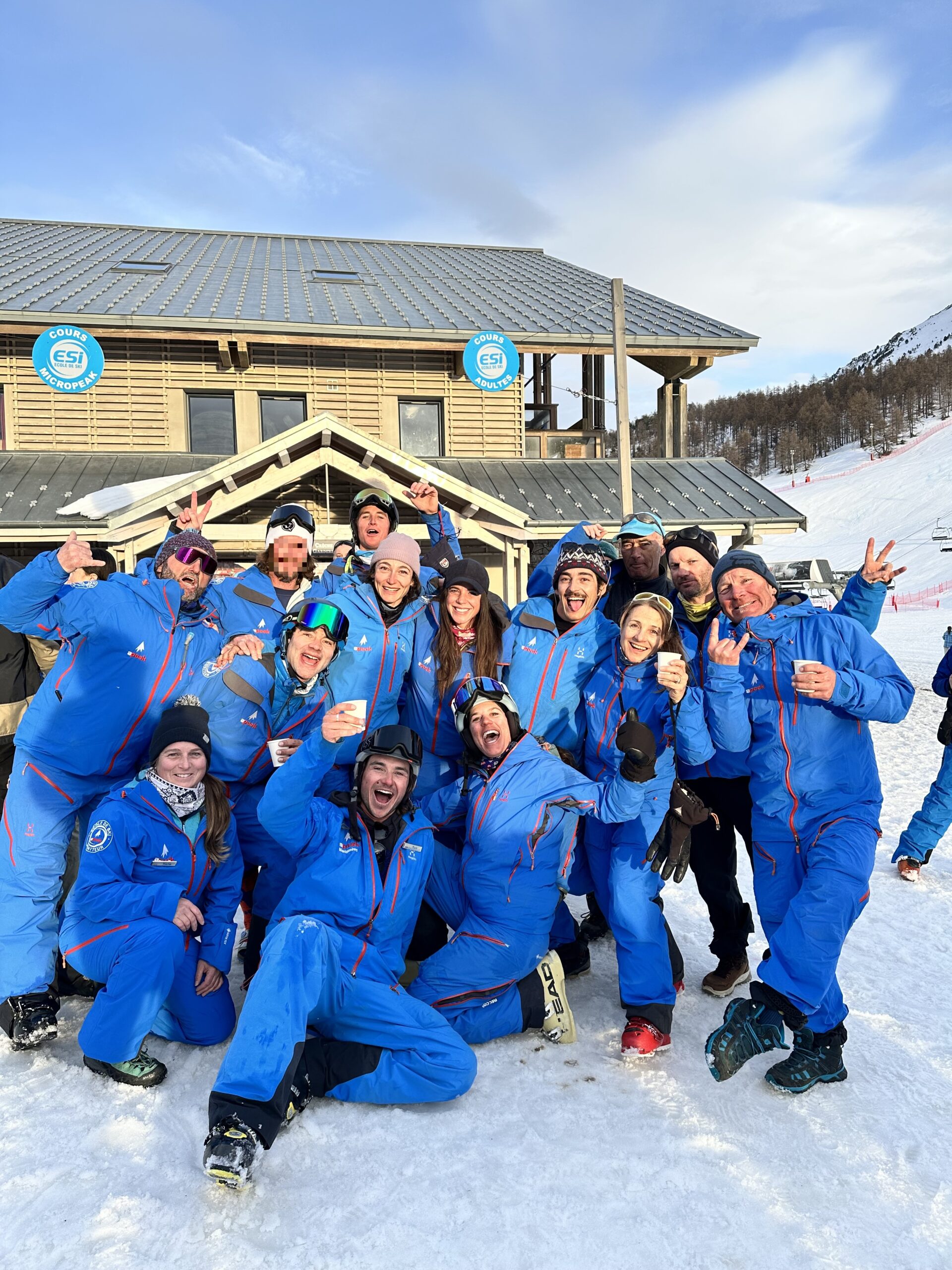 les moniteurs de snowboard